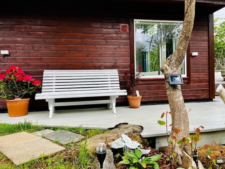 Gjestehytte Pa Moster Med Boblebad Bomlo Exterior foto